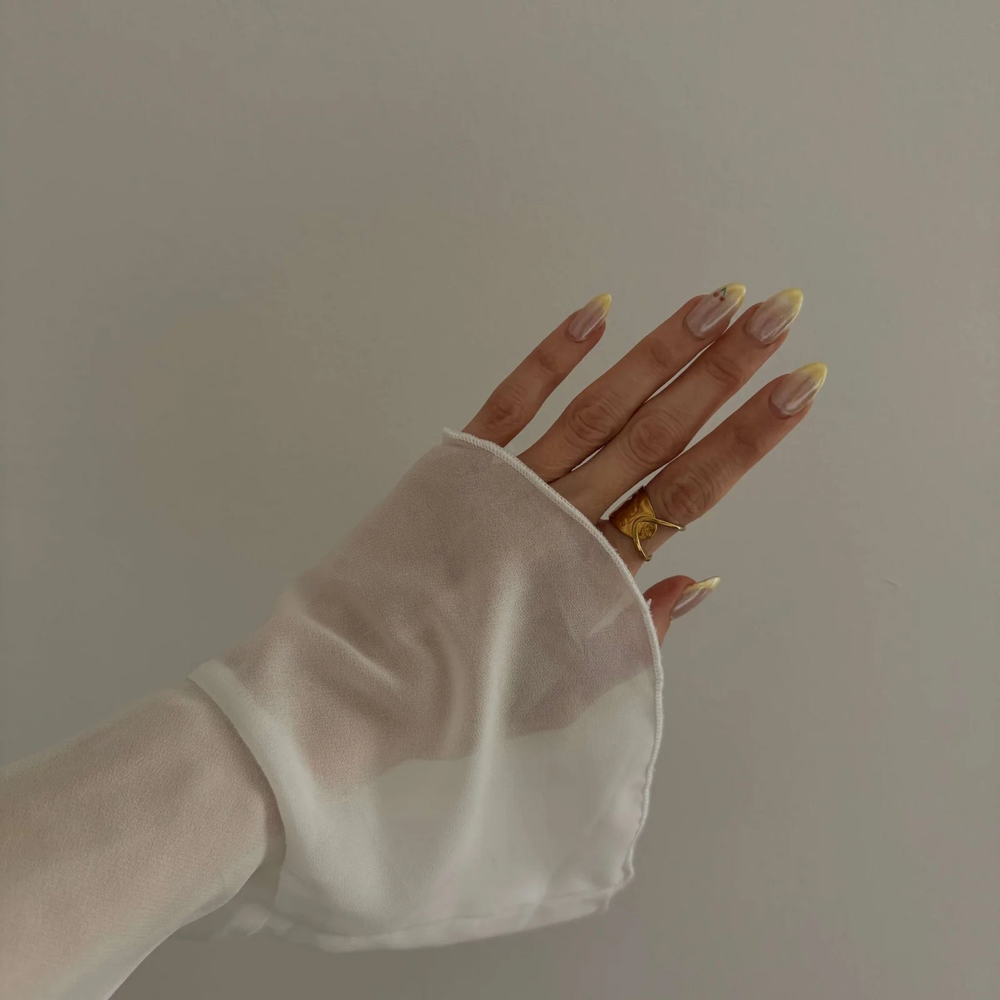 Gloria Hammered Ring