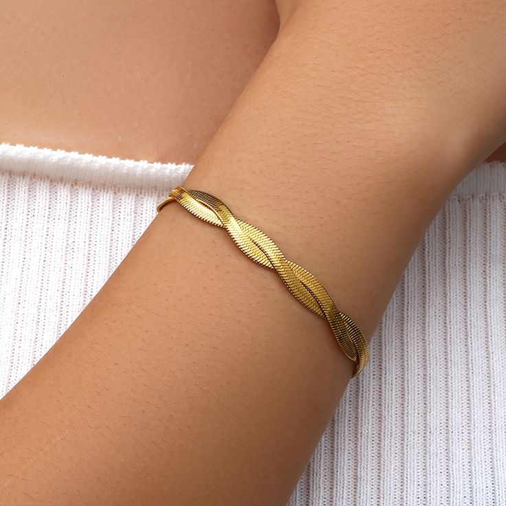 Twisted Herringbone Bracelet