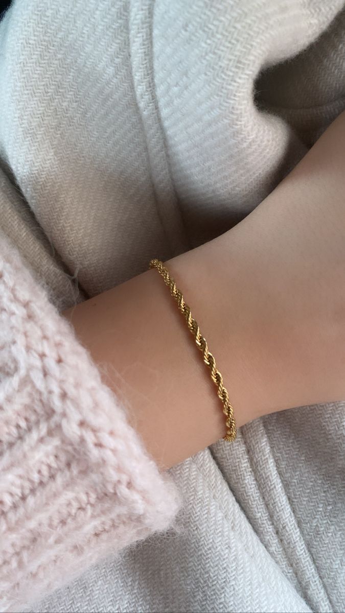 Twist Design Bracelet