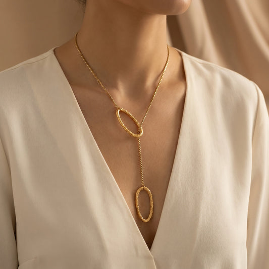 Rose Pendant Necklace