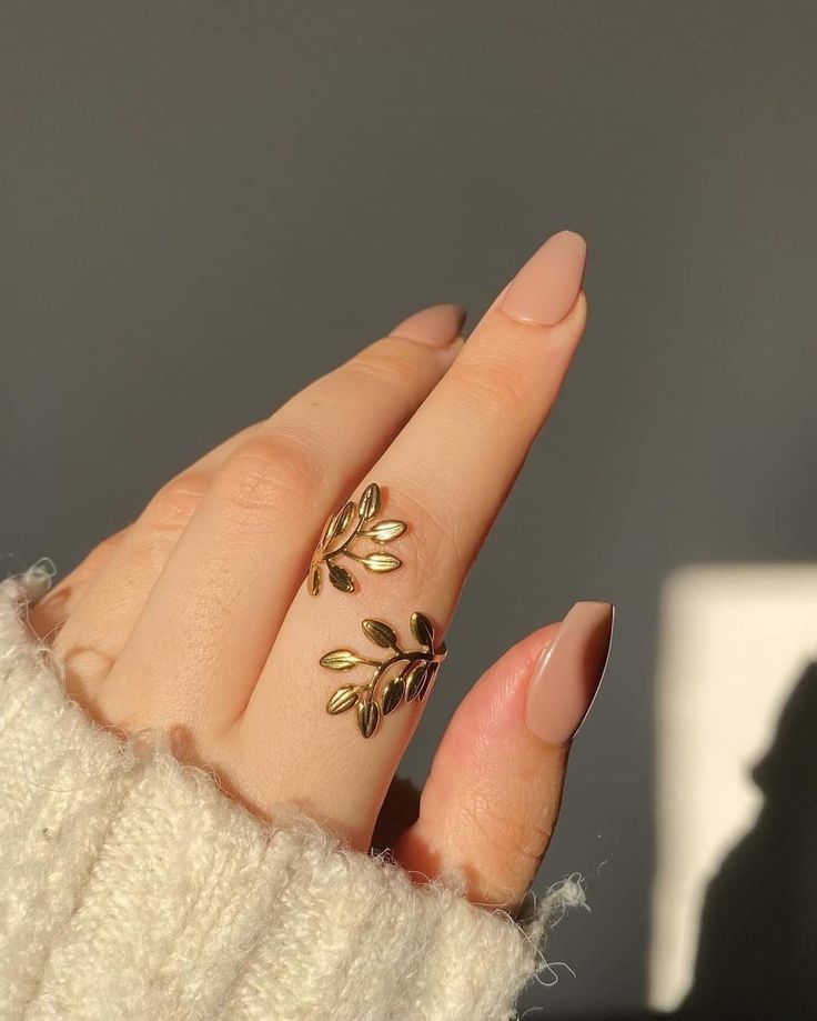 Laurel Leaf Ring