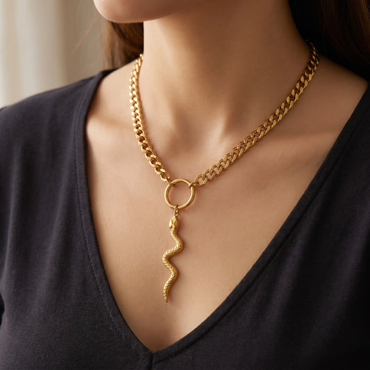 Rose Pendant Necklace