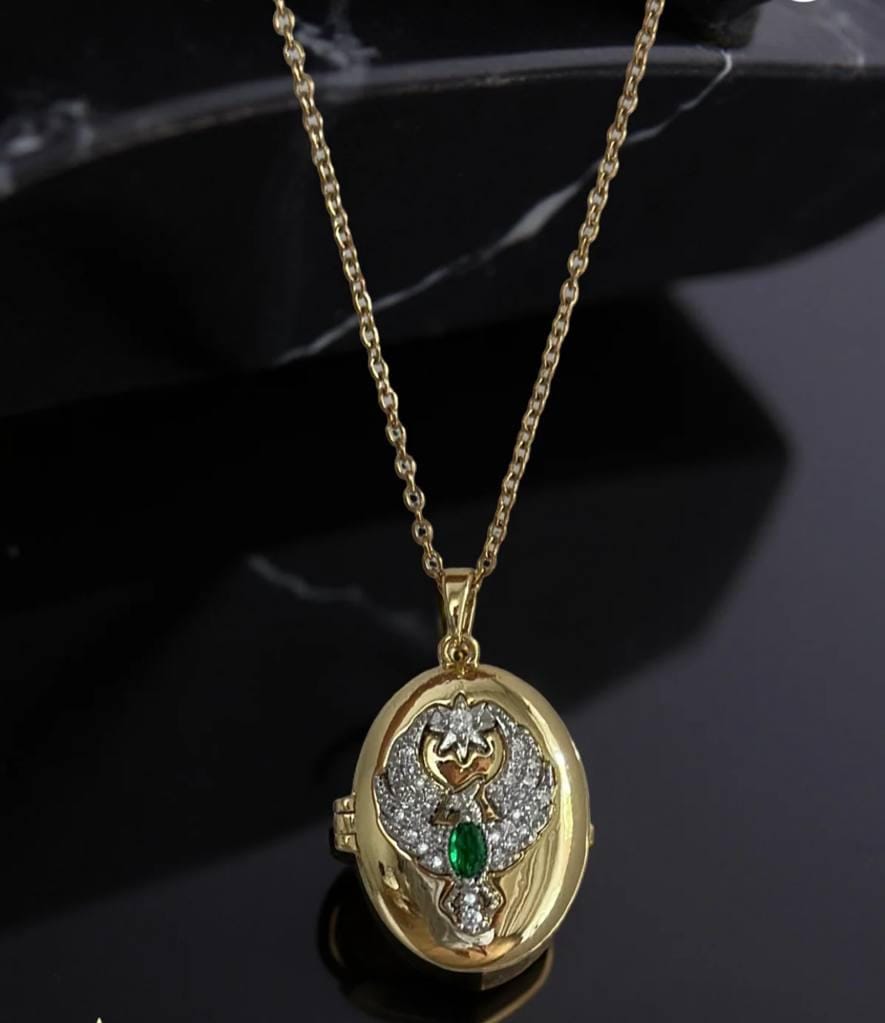 The Phoenix Necklace