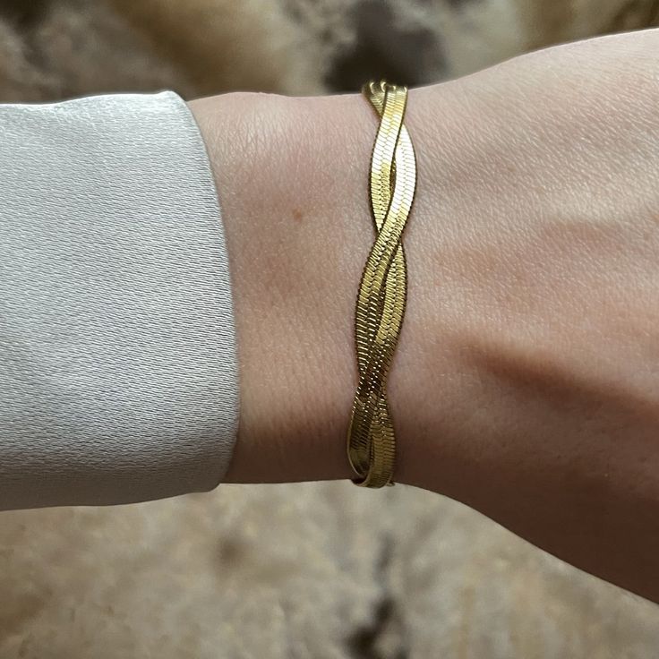 Twisted Herringbone Bracelet