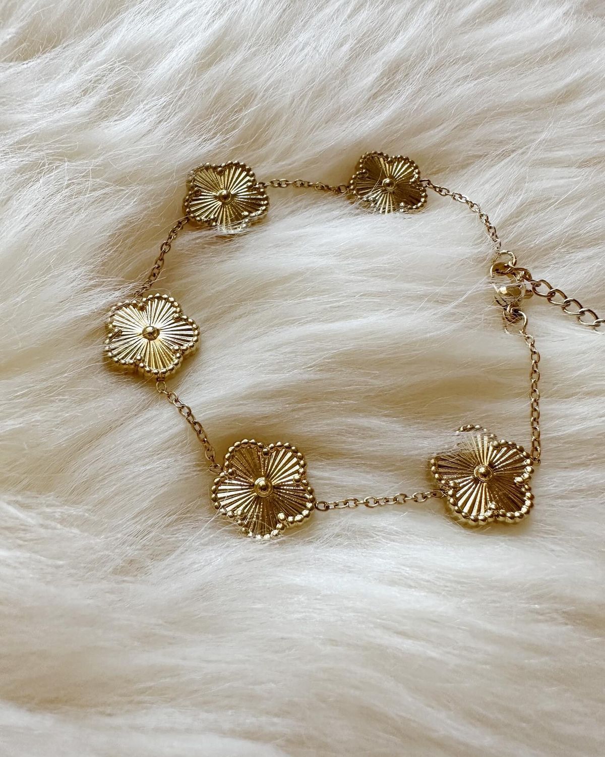 Van Cleef Gold Bracelet